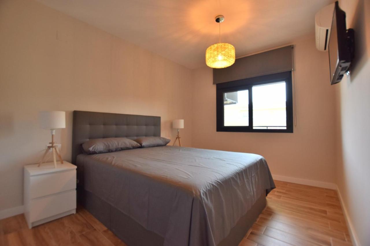 Apartamento Ronda IV Фуeнхирола Екстериор снимка