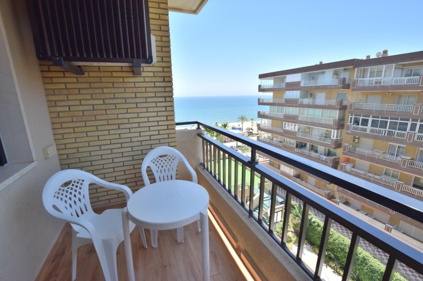 Apartamento Ronda IV Фуeнхирола Екстериор снимка